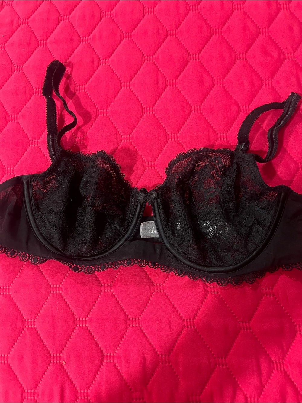 Victoria's Secret Black Lace Underwire Bra - Sheer Lace Detail